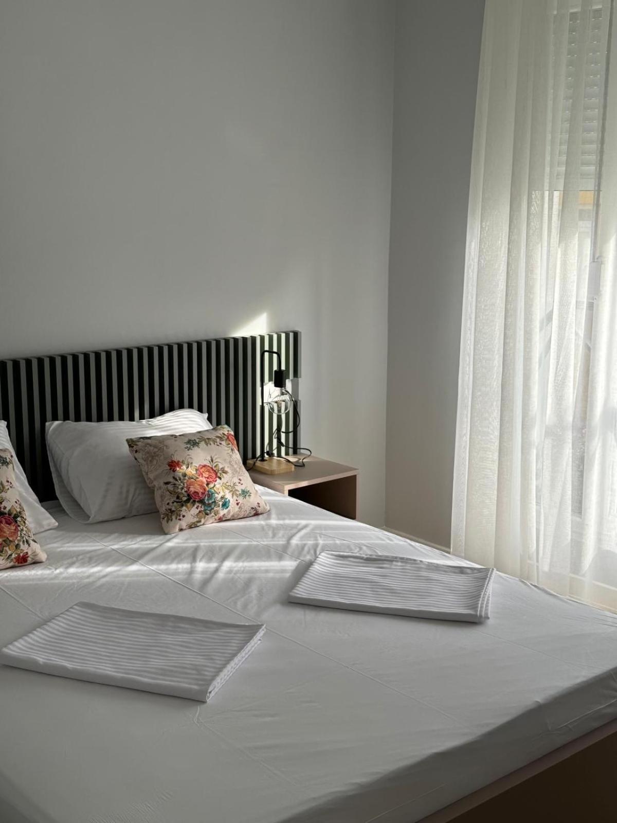 Apartments Abc โมสตาร์ ภายนอก รูปภาพ
