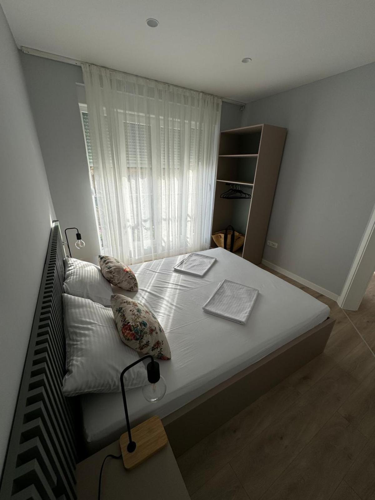 Apartments Abc โมสตาร์ ภายนอก รูปภาพ